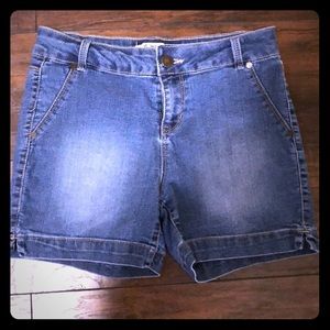 Jean shorts